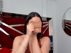 Amateur Live Sex Cam of SaraWagner