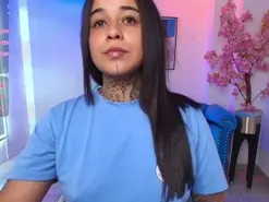 Amateur Adult Webcam of Black_roseee