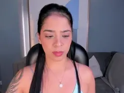 Amateur Nude Webcam of LucyCarter