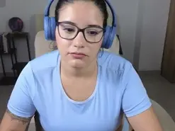 Amateur Free Live Porn of Moon_woman