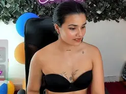 Amateur Live Porn of DestinyHills