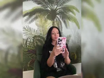 Bongacams Private Sex Chat of LadyOfDesire