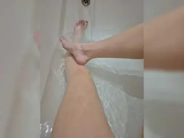 Bongacams Live Porn of Kira-Feet