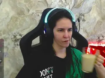 Bongacams Best live sex cam show of IrwiTomboy
