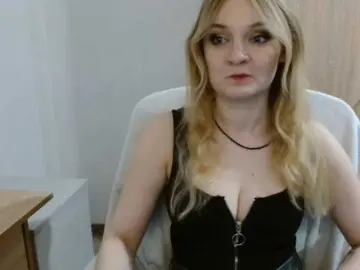 Bongacams Sex Chat of AlmaNatural