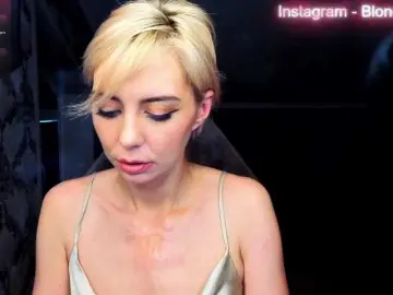 Bongacams Live Sex Cam of BlondIce