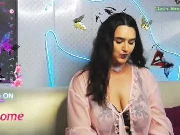 Bongacams Sex Cam of WickedButShy