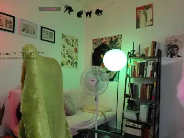 Bongacams Adult Webcam of Luci--ana