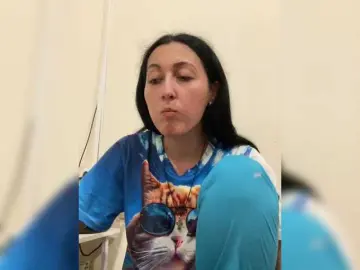 Bongacams Live Sex Cam of MiaTorres