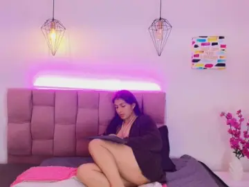 Bongacams Private Sex Chat of Melannyy--