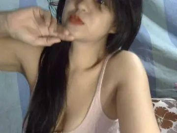 Bongacams Adult Video Chat of HOTTIEMEE