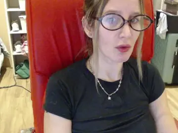 Bongacams Live Sex Cam of Sweet-Maga