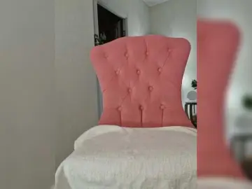 Bongacams Watch Live Sex Cams of a-squirter