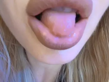 Bongacams Free Live Porn of Politexxx