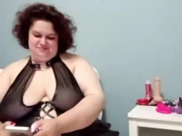 Bongacams Watch Live Sex Cams of ElizabetHoldon