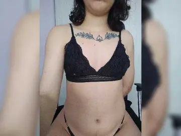 Bongacams Sex Cam of skinny333