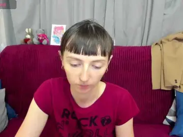 Bongacams Private Sex Chat of KathelinBrik