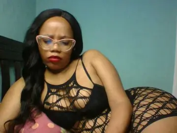 Bongacams Live Sex Cam of Prettyzari