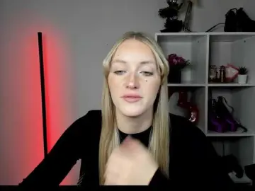 Bongacams Best live sex cam show of EvelynBlond