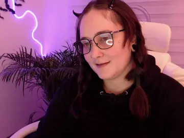 Bongacams Free Porn Cam of Fallenag666