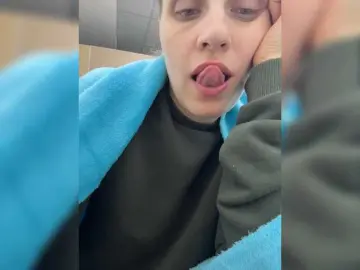 Bongacams Best live sex cam show of NumberOneWoman