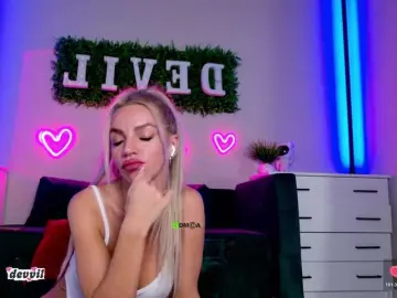 Bongacams Sex Cam of Devil2222