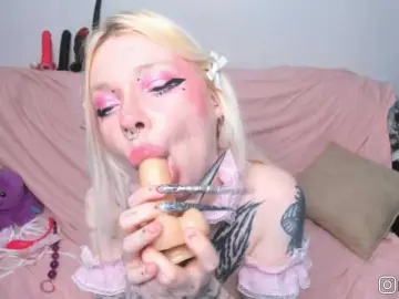 Bongacams Watch Live Sex Cams of P1nkbutt