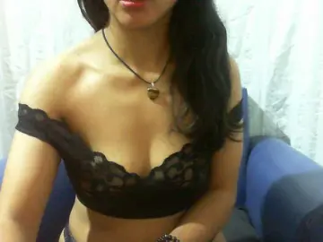 Bongacams Nude Webcam of Cyah2