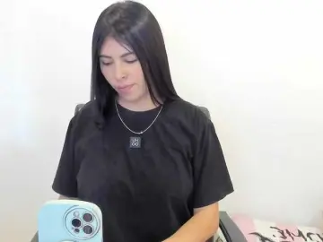 Bongacams Free Live Porn of Alanna-atm