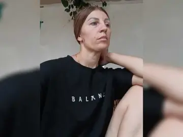 Bongacams Private Sex Chat of Hotprincess2035