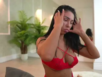 Bongacams Private Sex Chat of MyaBlack