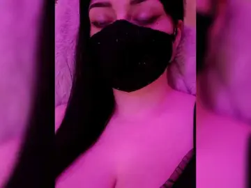 Bongacams Adult Video Chat of YennSI