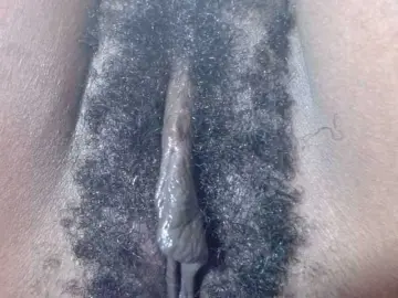 Bongacams Watch Live Sex Cams of Skinybitchx