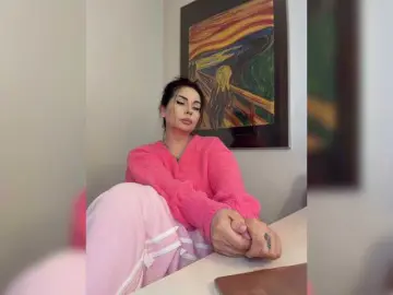 Bongacams Live Sex Cam of ElisCat