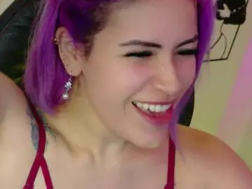 Bongacams Watch Live Sex Cams of Ivypoison10
