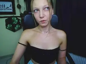 Cam4 Sex Cam of kiss_Emilly
