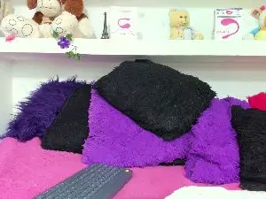 Cam4 Live Sex Cam of lucia_ass