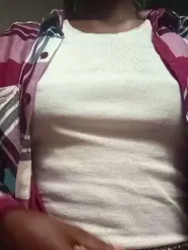 Cam4 Private Sex Chat of alexiah3