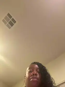 Cam4 Live Porn of MsPretty3232
