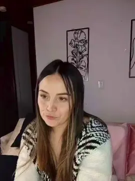 Cam4 Live Sex of ciindy2_love_