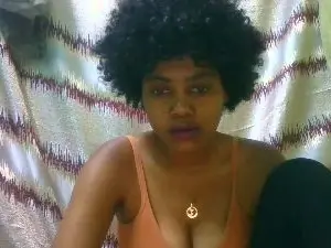 Cam4 Free Porn Cam of tiana31
