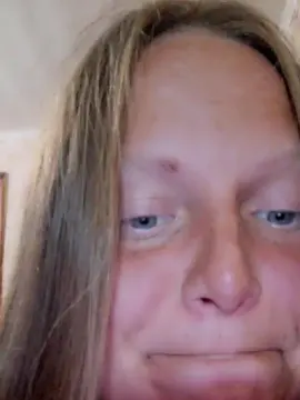 Cam4 Free Porn Cam of Evasapples2025