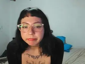 Cam4 Watch Live Sex Cams of lovelydoll89303