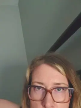 Cam4 Free Live Porn of BelleofHell