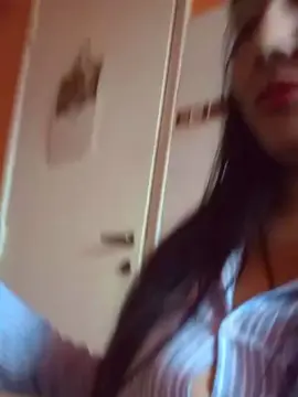 Cam4 Live Porn of Lupita74