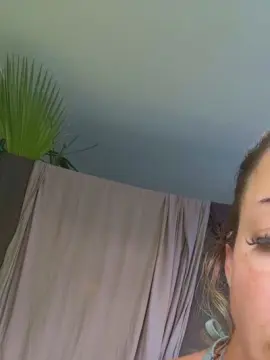 Cam4 Live Porn of Couplebibdx