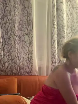 Cam4 Live Sex Cam of LetsshowitALL