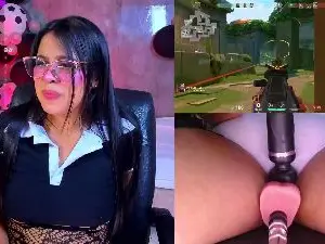 Cam4 Free Porn Cam of LuciaReid