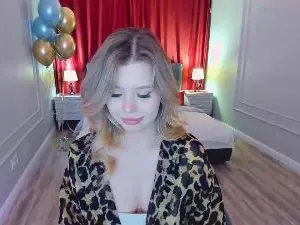 Cam4 Sex Cam of GlamorousGirll