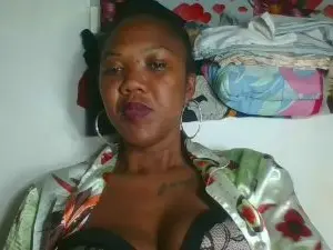 Cam4 Sex Cam of Letitia95